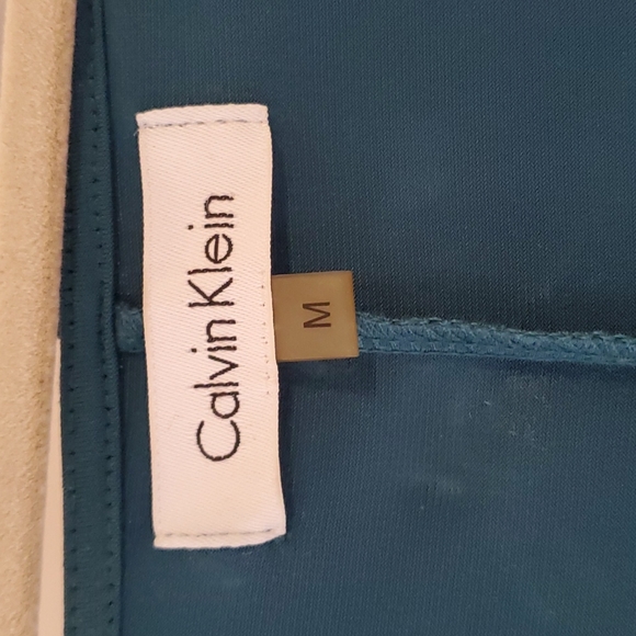 CALVIN KLEIN Green, Keyhole Sleeveless Top - Picture 3 of 4